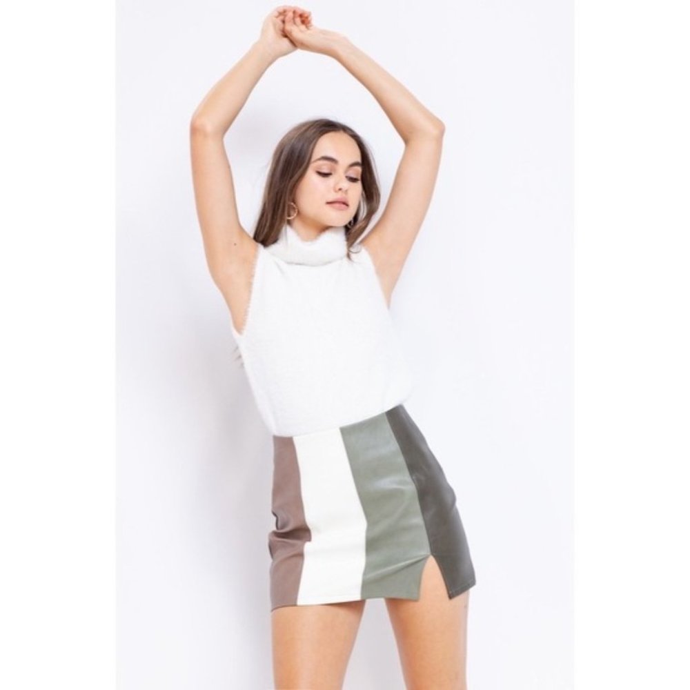 SAGE FAUX LEATHER COLORBLOCK SKIRT - Picture 4 of 4